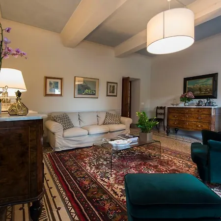 Carrara Capannori
