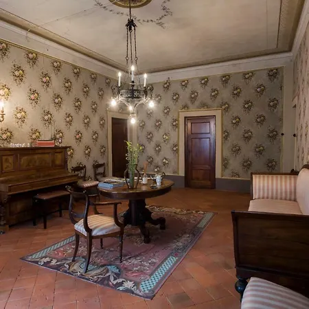 Carrara Capannori