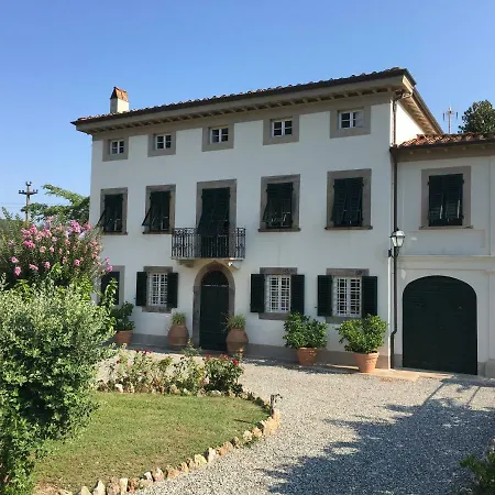 Villa Carrara Capannori